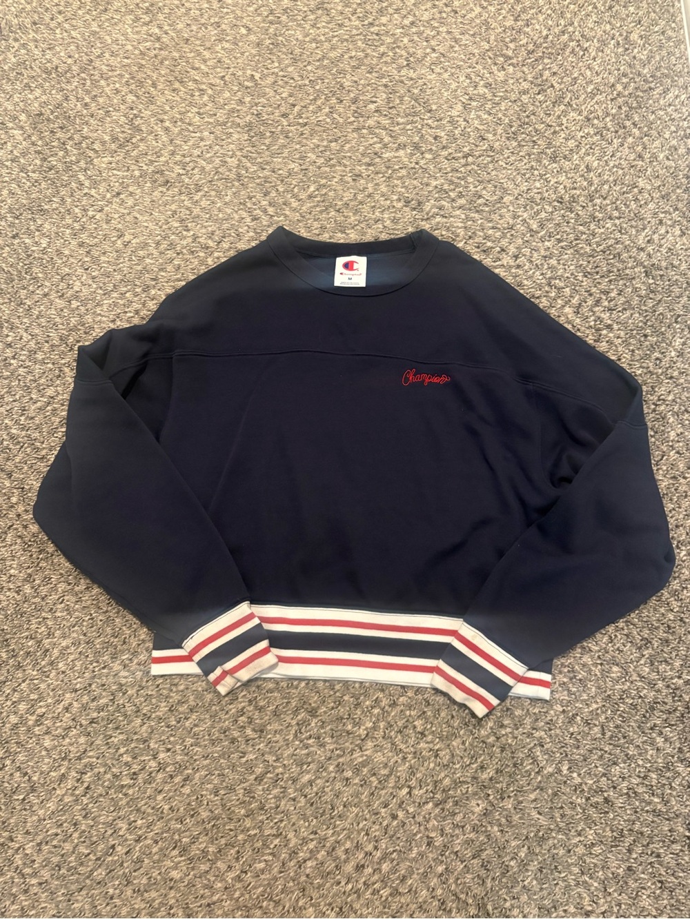 Champion Women's French Terry Sweatshirt - Navy Medium Elective Cropped Crew